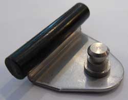 Guide bar operator shoes for Awning window 15in Glass Width pair 013575 